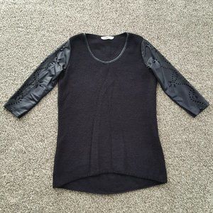 Knit Tunic w/ Faux Leather Laser Cut 3/4 Sleeves Warm Sweater S